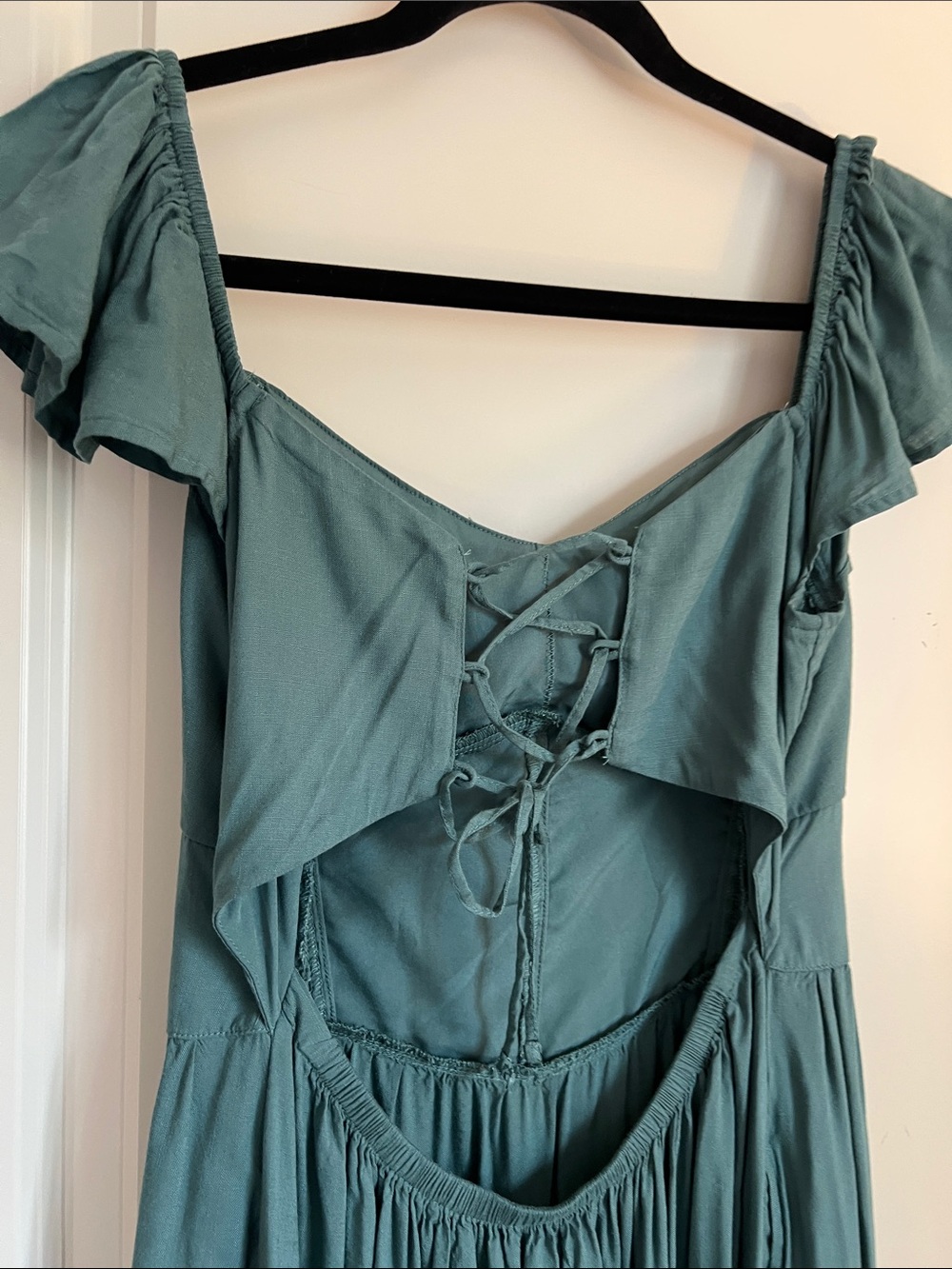 Hollister Lace Back Midi Dress - Picture 6 of 8